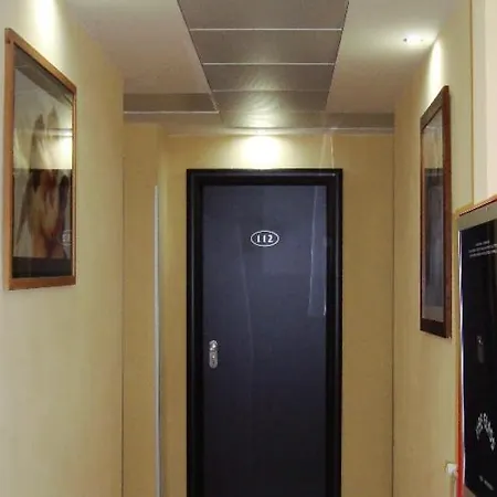 Canasta Hotel 3*