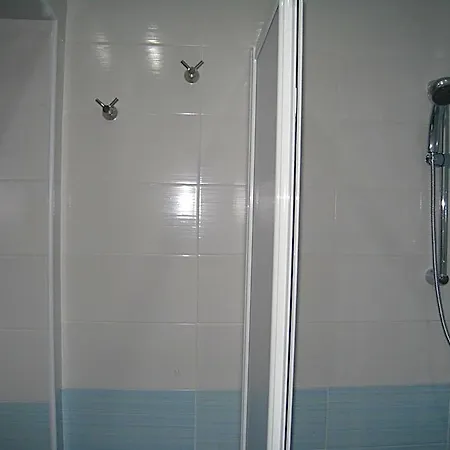 Hotel Canasta 3*