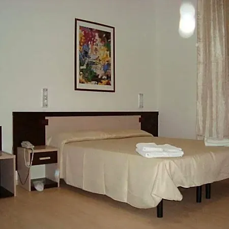Hotel Canasta 3*